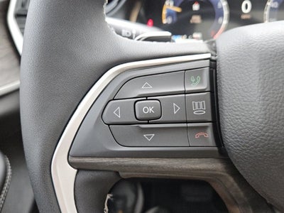 2027 Jeep Grand Cherokee GRAND CHEROKEE LIMITED 4X2