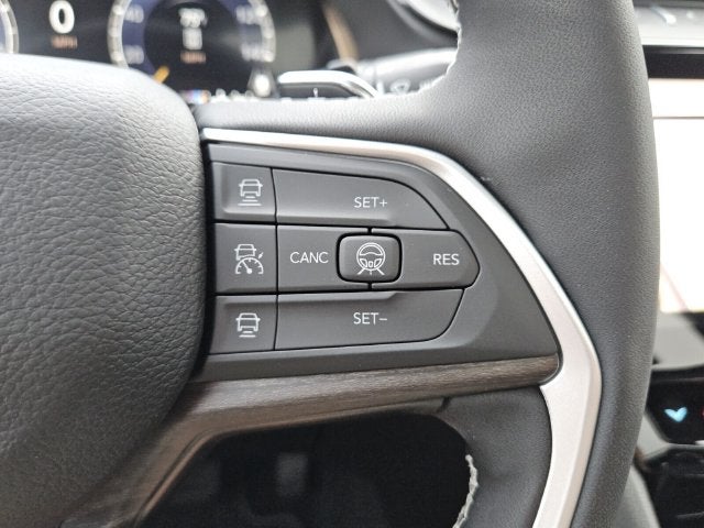 2027 Jeep Grand Cherokee GRAND CHEROKEE LIMITED 4X2