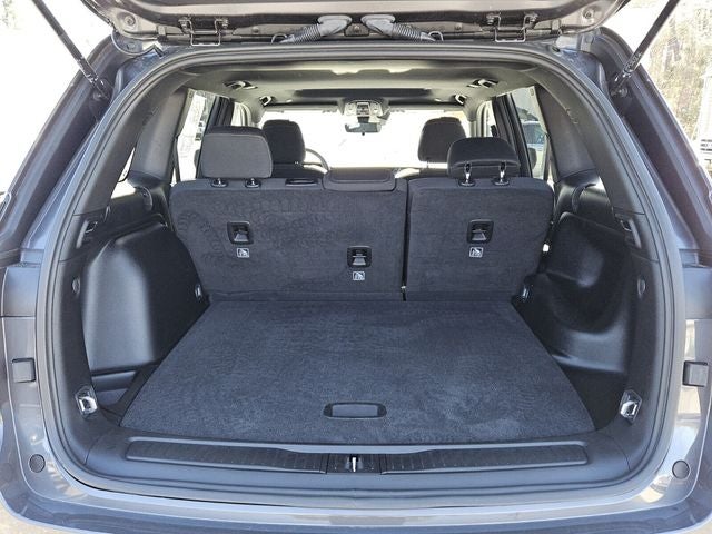 2025 Jeep Grand Cherokee Laredo X 4x4