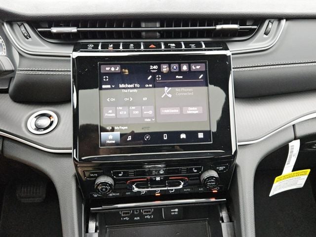 2026 Jeep Grand Cherokee GRAND CHEROKEE LAREDO X 4X4