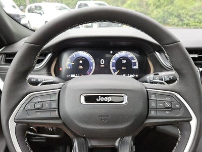 2026 Jeep Grand Cherokee GRAND CHEROKEE LAREDO X 4X4