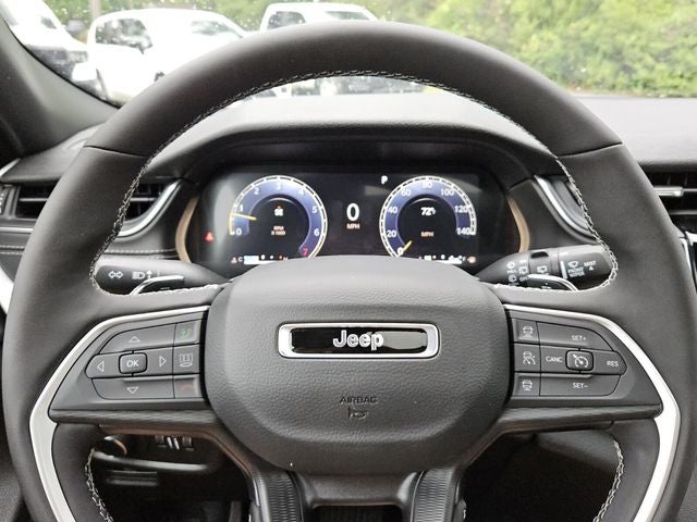 2026 Jeep Grand Cherokee GRAND CHEROKEE LAREDO X 4X4