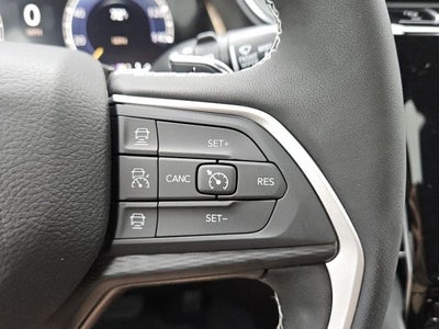 2026 Jeep Grand Cherokee GRAND CHEROKEE LAREDO X 4X4