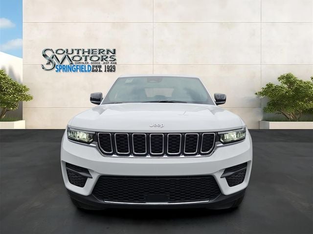2026 Jeep Grand Cherokee GRAND CHEROKEE LAREDO X 4X4
