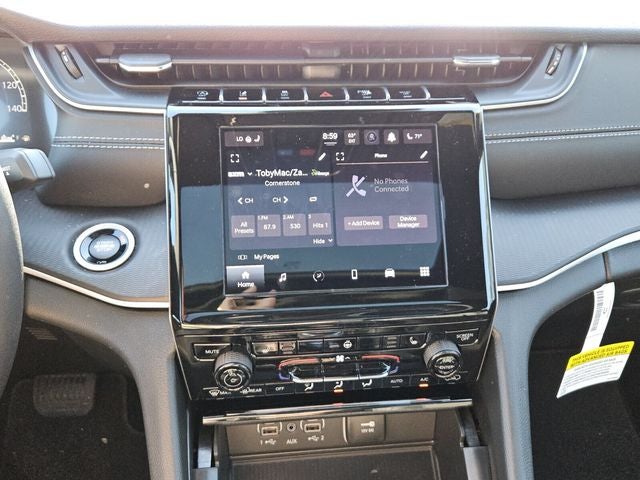 2026 Jeep Grand Cherokee GRAND CHEROKEE LAREDO X 4X4
