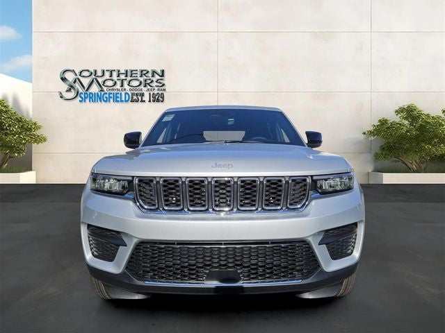 2026 Jeep Grand Cherokee GRAND CHEROKEE LAREDO X 4X4