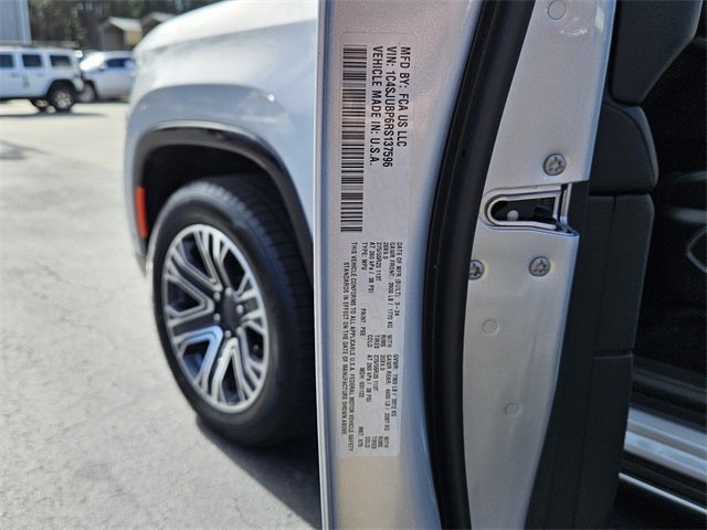 2024 Jeep Wagoneer Series II 4x2