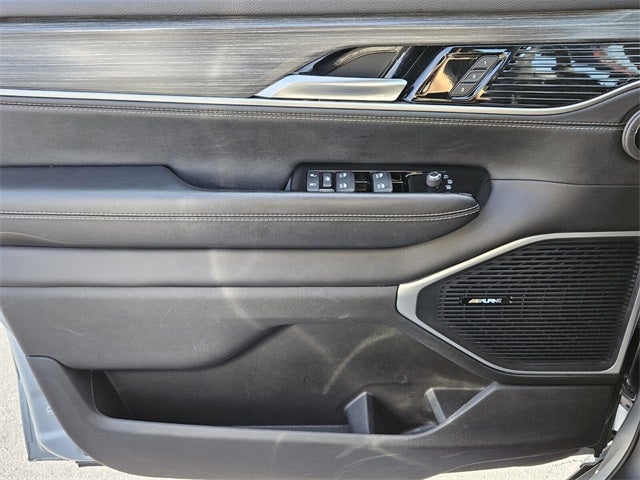 2024 Jeep Wagoneer Series II 4x2