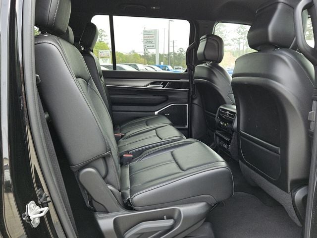 2025 Jeep Wagoneer 4x4