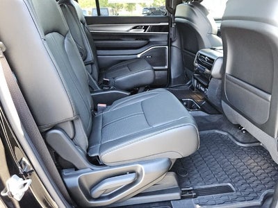 2027 Jeep Grand Wagoneer GRAND WAGONEER UPLAND 4X4
