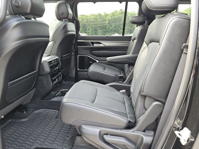 2026 Jeep Grand Wagoneer GRAND WAGONEER LIMITED RESERVE 4X4