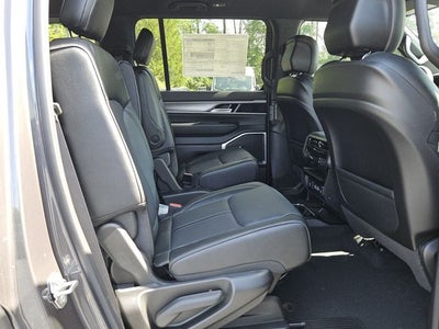 2026 Jeep Grand Wagoneer GRAND WAGONEER LIMITED ALTITUDE 4X4