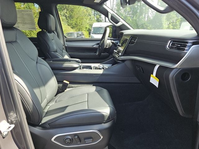 2026 Jeep Grand Wagoneer GRAND WAGONEER LIMITED ALTITUDE 4X4