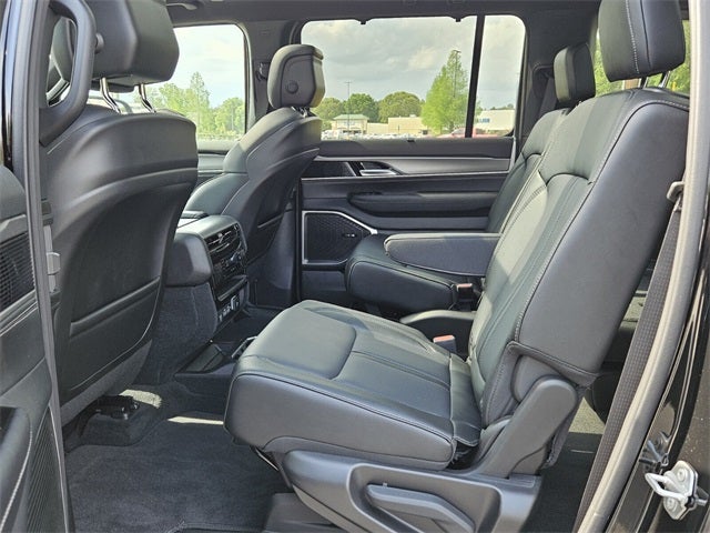 2025 Jeep Wagoneer WAGONEER CARBIDE 4X4