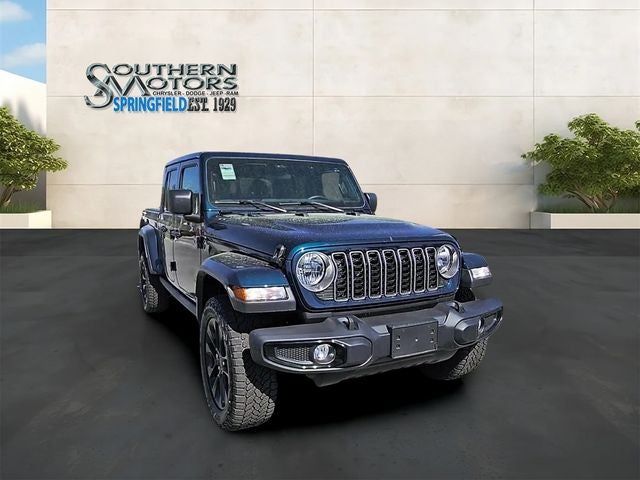 2025 Jeep Gladiator Nighthawk