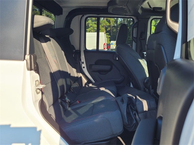 2025 Jeep Gladiator GLADIATOR RUBICON 4X4