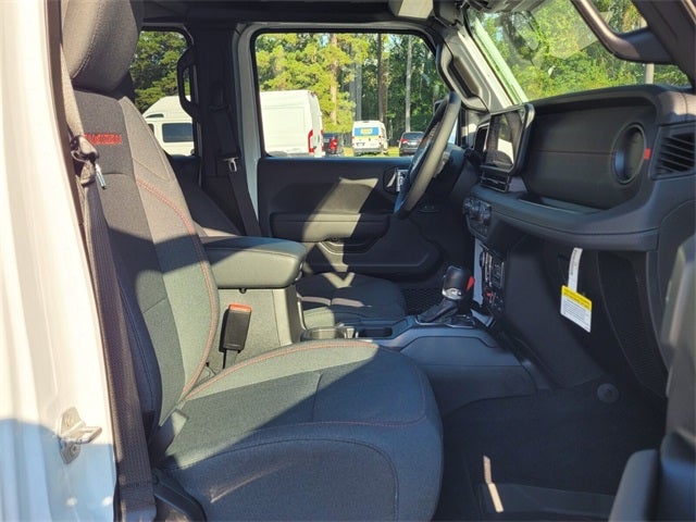 2025 Jeep Gladiator GLADIATOR RUBICON 4X4