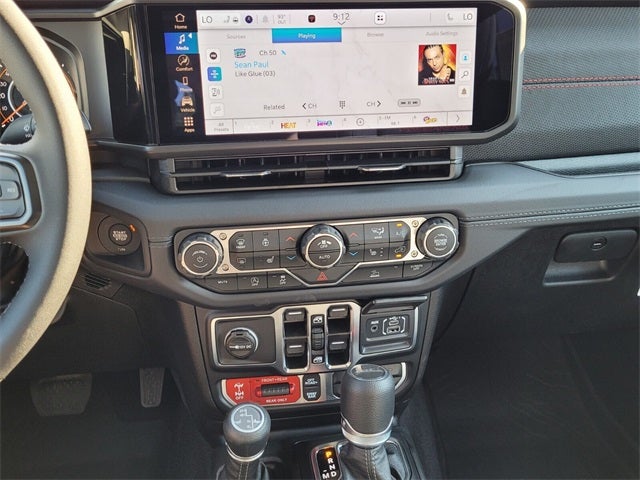 2025 Jeep Gladiator GLADIATOR RUBICON 4X4