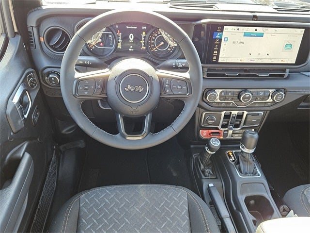 2025 Jeep Gladiator GLADIATOR MOJAVE 4X4