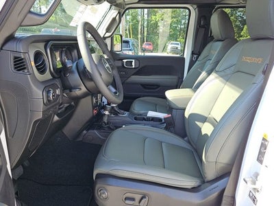 2026 Jeep Gladiator GLADIATOR MOJAVE 4X4