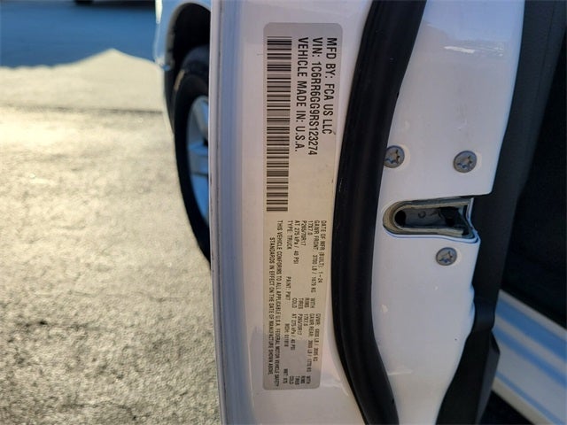 2024 RAM 1500 Classic SLT Quad Cab 4x2 6'4' Box