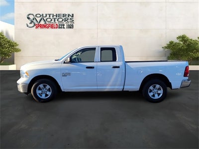2024 RAM 1500 Classic SLT Quad Cab 4x2 6'4' Box