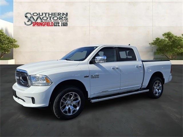2017 RAM 1500 Limited Crew Cab 4x4 5'7' Box