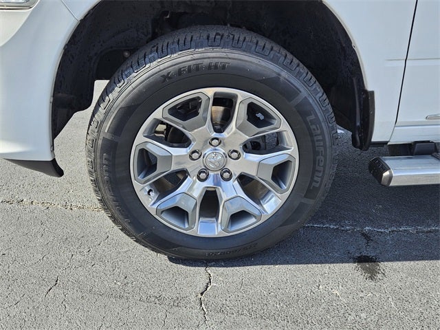 2017 RAM 1500 Limited Crew Cab 4x4 5'7' Box