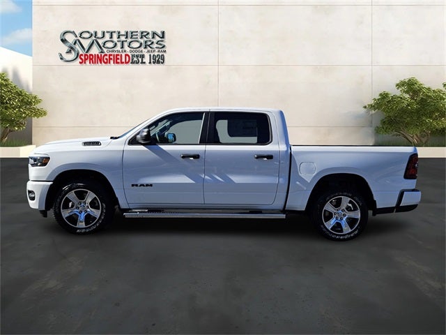 2026 RAM Ram 1500 RAM 1500 EXPRESS CREW CAB 4X2 5'7' BOX