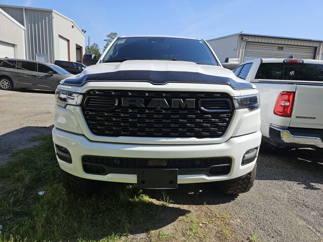 2025 RAM 1500 Tradesman Crew Cab 4x4 5'7' Box