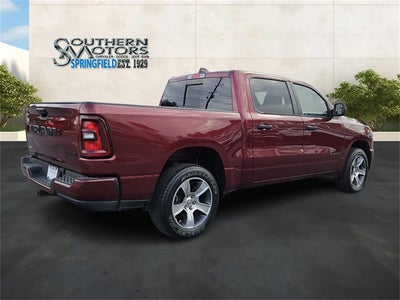 2025 RAM 1500 Tradesman Crew Cab 4x4 5'7' Box