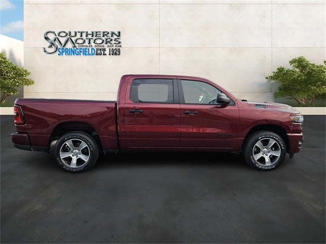 2025 RAM 1500 Tradesman Crew Cab 4x4 5'7' Box
