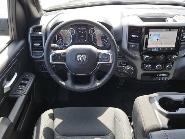 2026 RAM 1500 RAM 1500 TRADESMAN CREW CAB 4X4 5'7' BOX