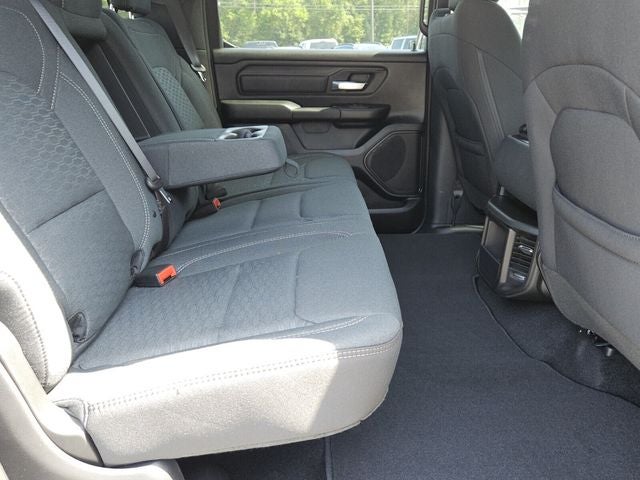 2026 RAM 1500 RAM 1500 TRADESMAN CREW CAB 4X4 5'7' BOX