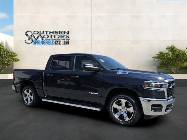 2026 RAM 1500 RAM 1500 TRADESMAN CREW CAB 4X4 5'7' BOX
