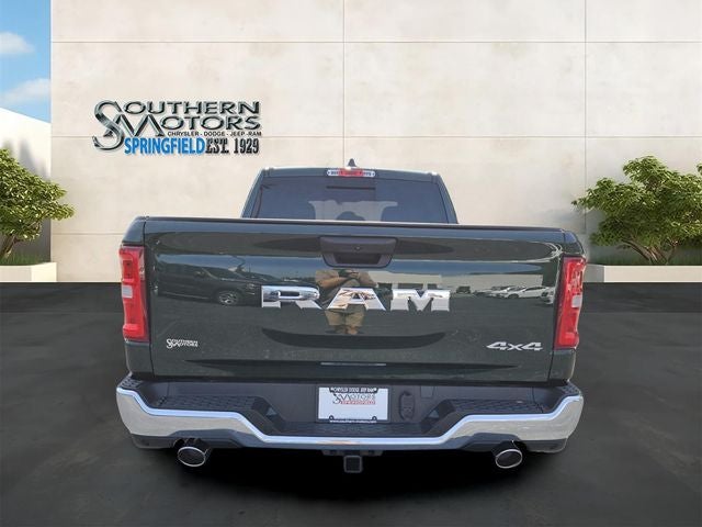 2026 RAM 1500 RAM 1500 TRADESMAN CREW CAB 4X4 5'7' BOX