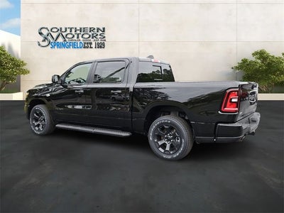 2026 RAM Ram 1500 RAM 1500 EXPRESS CREW CAB 4X4 5'7' BOX