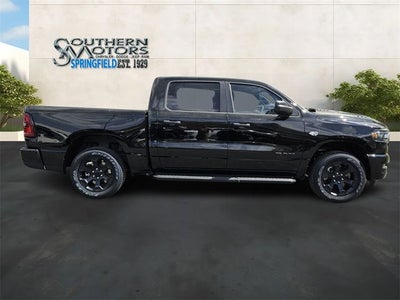 2026 RAM Ram 1500 RAM 1500 EXPRESS CREW CAB 4X4 5'7' BOX