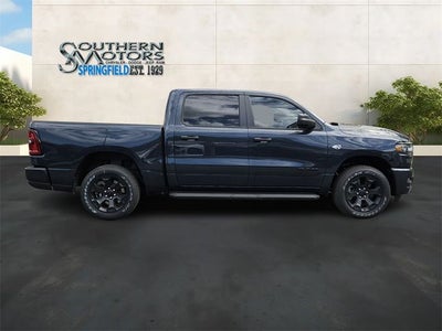 2026 RAM Ram 1500 RAM 1500 EXPRESS CREW CAB 4X4 5'7' BOX