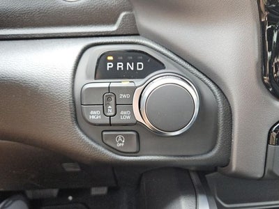 2026 RAM Ram 1500 RAM 1500 EXPRESS CREW CAB 4X4 5'7' BOX