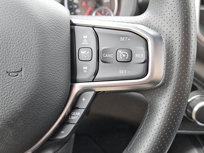 2026 RAM Ram 1500 RAM 1500 EXPRESS CREW CAB 4X4 5'7' BOX