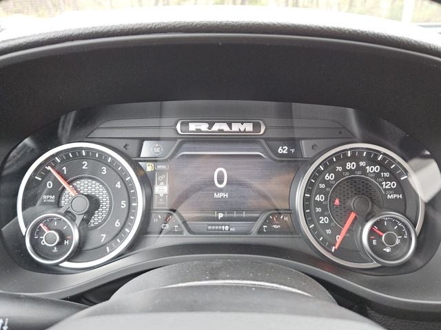 2026 RAM Ram 1500 RAM 1500 EXPRESS CREW CAB 4X4 5'7' BOX