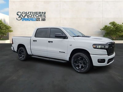 2026 RAM Ram 1500 RAM 1500 EXPRESS CREW CAB 4X4 5'7' BOX