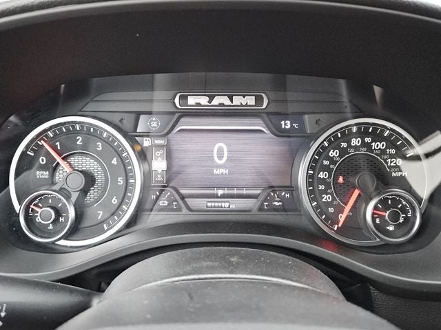 2026 RAM Ram 1500 RAM 1500 EXPRESS CREW CAB 4X4 5'7' BOX