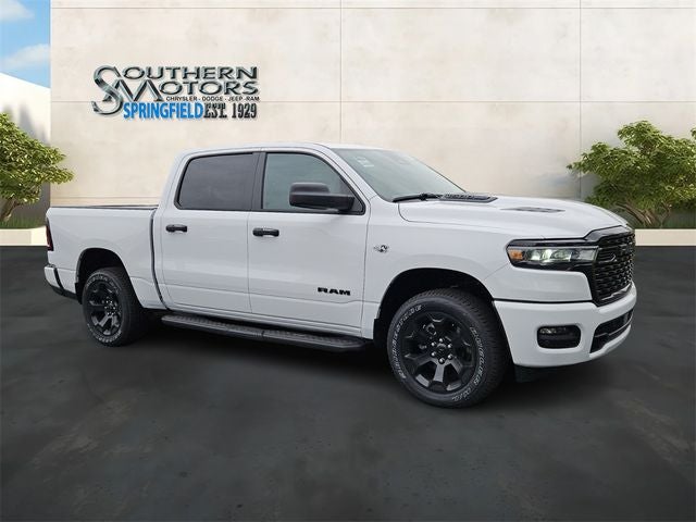 2026 RAM Ram 1500 RAM 1500 EXPRESS CREW CAB 4X4 5'7' BOX