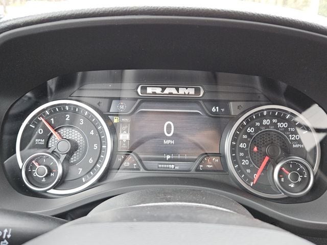 2026 RAM Ram 1500 RAM 1500 EXPRESS CREW CAB 4X4 5'7' BOX