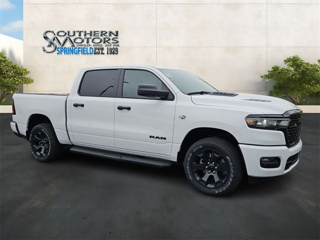 2026 RAM Ram 1500 RAM 1500 EXPRESS CREW CAB 4X4 5'7' BOX