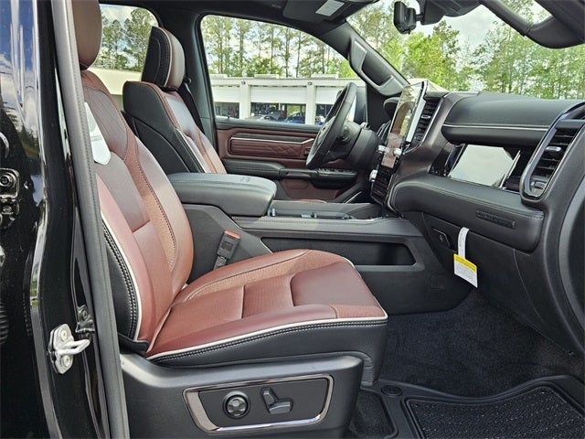 2025 RAM Ram 1500 RAM 1500 LIMITED CREW CAB 4X4 5'7' BOX