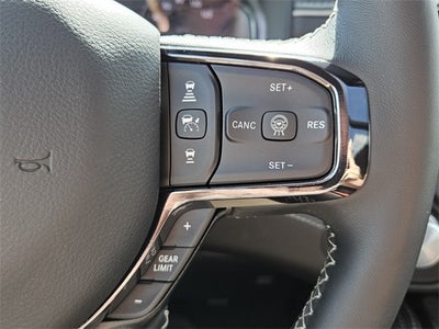 2025 RAM Ram 1500 RAM 1500 LIMITED CREW CAB 4X4 5'7' BOX