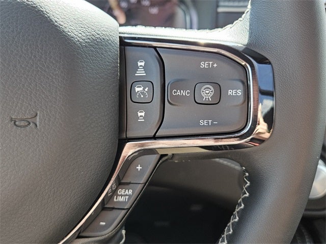 2025 RAM Ram 1500 RAM 1500 LIMITED CREW CAB 4X4 5'7' BOX